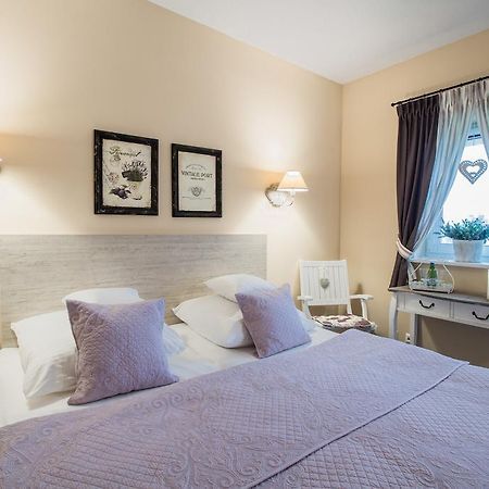 Villa Aurora Bojanowo Pokoj fotografie